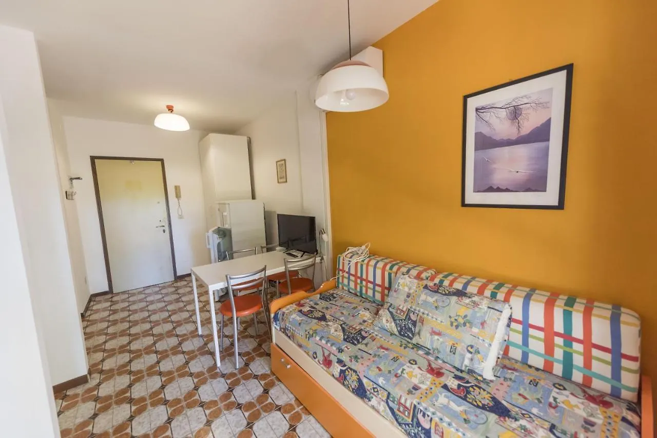 公寓 Condominio Perseo 比比翁